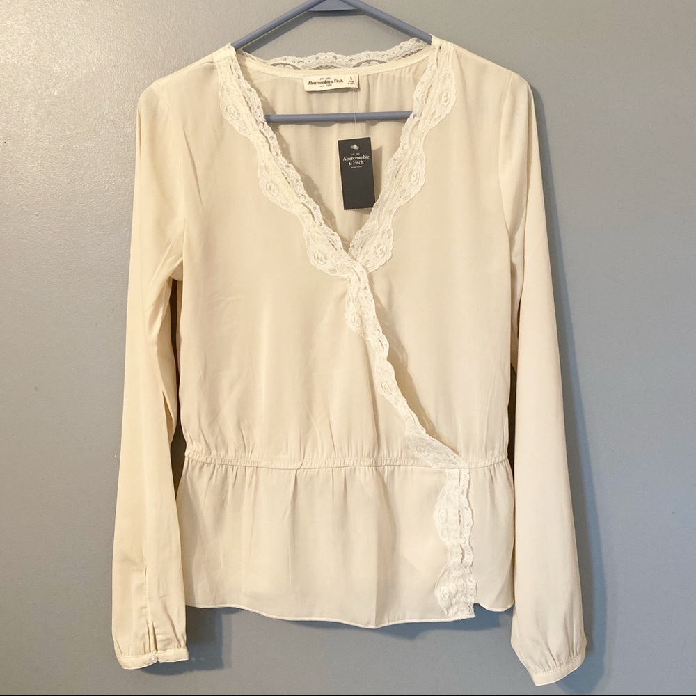 NWT Abercrombie & Fitch long sleeve blouse